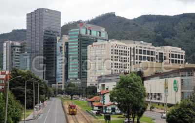 Bogotá people use preferably their private vehicles