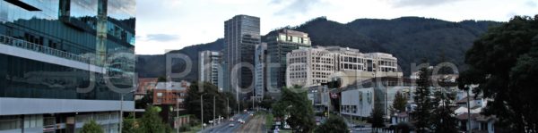 Edificios de oficinas en el norte de Bogotá.
