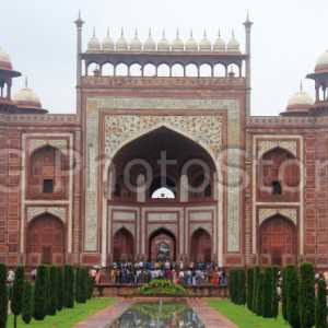 Upto 8 millons visitors a year at Taj Mahal