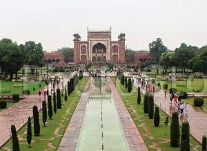 Gardens of Taj Mahal