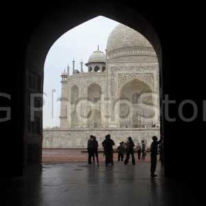 Vista enmarcada del Taj Mahal
