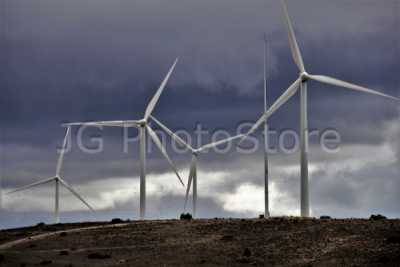 Hay días de viento en España en que la energía eólica cubre más del 50% de la demanda.