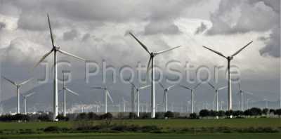 Tahivilla in Cádiz  has more than 100 wind mills.